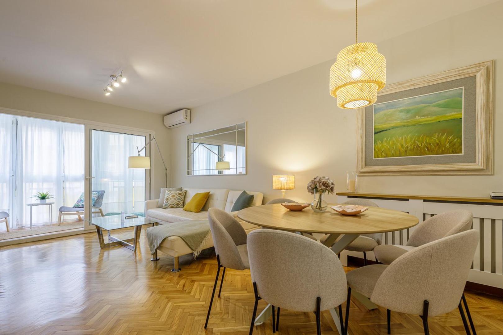 Beach Malagueta By Caleta Homes มาลากา ภายนอก รูปภาพ