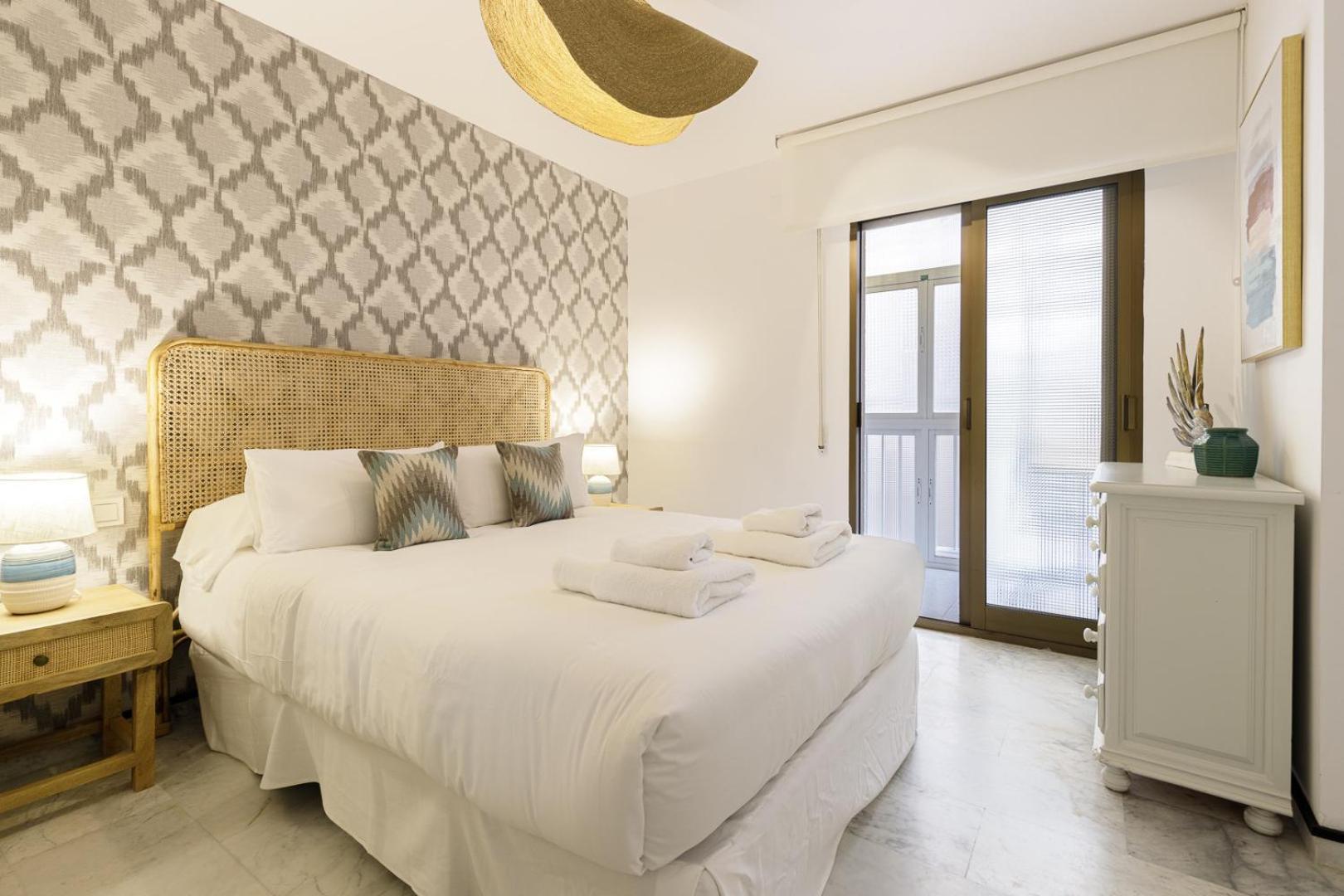 Beach Malagueta By Caleta Homes มาลากา ภายนอก รูปภาพ