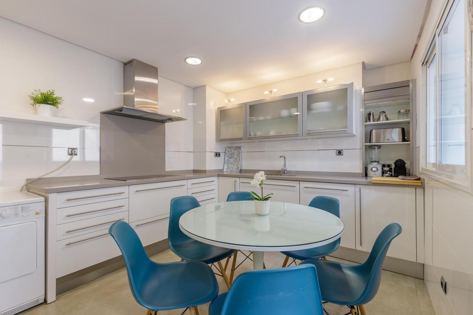 Beach Malagueta By Caleta Homes มาลากา ภายนอก รูปภาพ