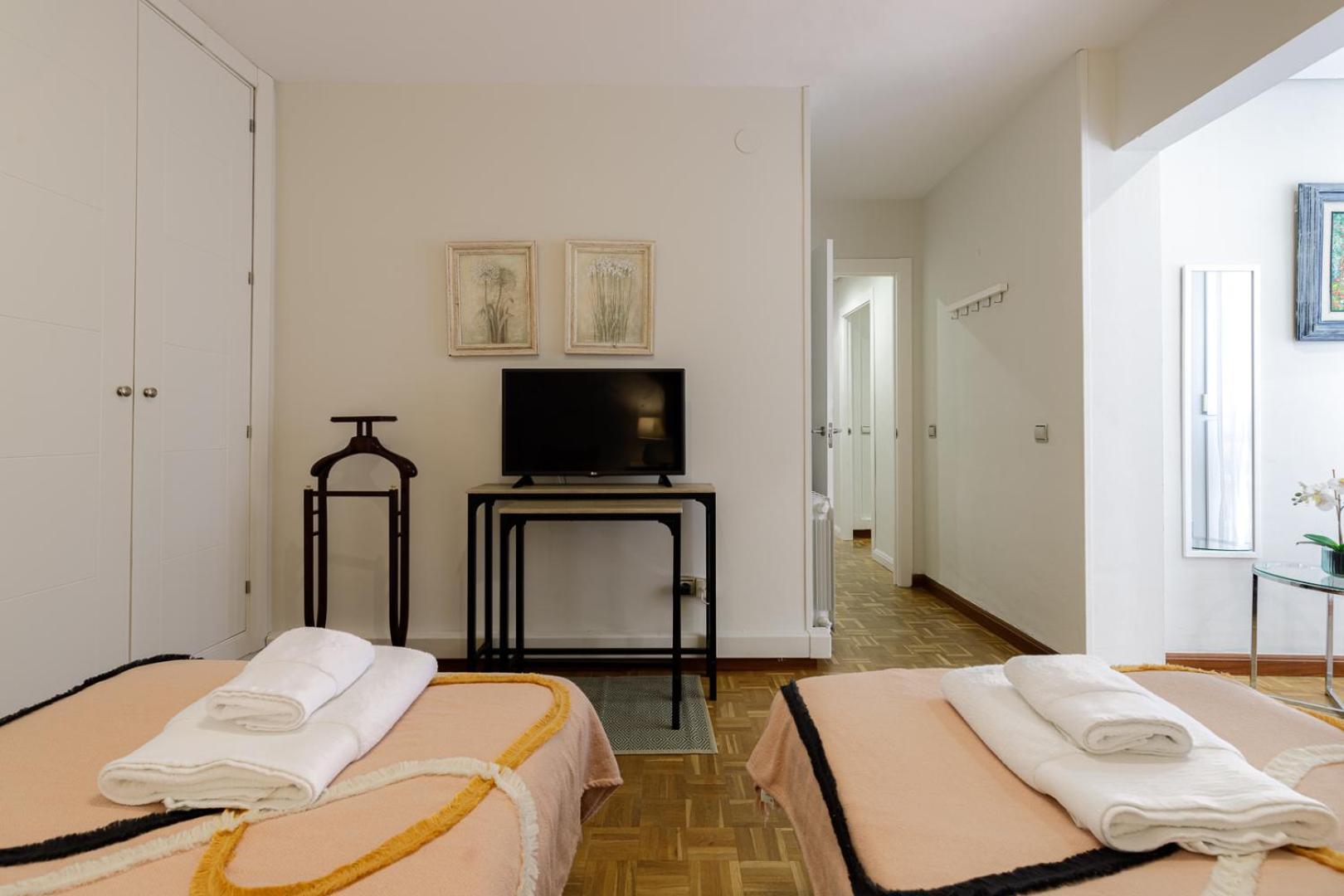 Beach Malagueta By Caleta Homes มาลากา ภายนอก รูปภาพ