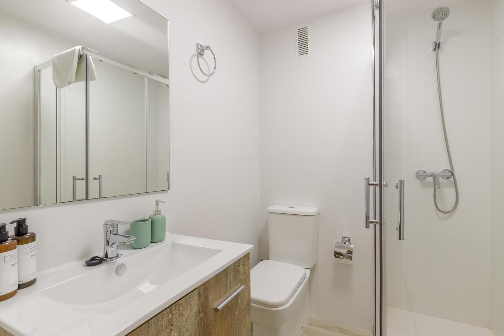 Beach Malagueta By Caleta Homes มาลากา ภายนอก รูปภาพ