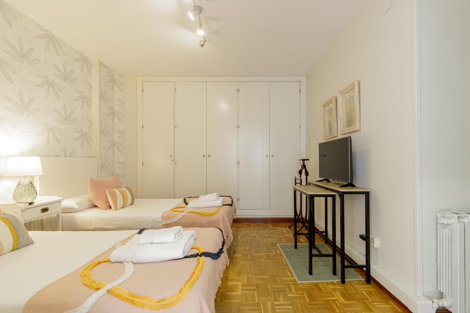 Beach Malagueta By Caleta Homes มาลากา ภายนอก รูปภาพ